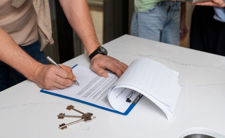 Pasos legales para comprar un departamento en Perú certificado catastral